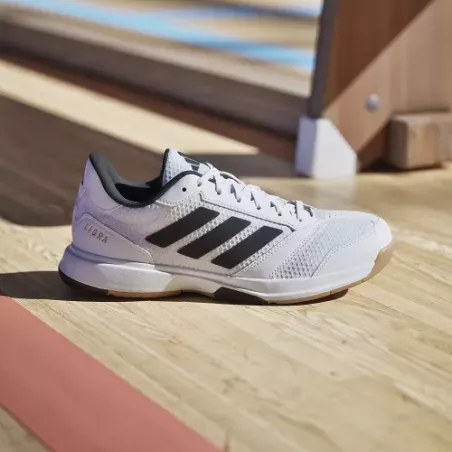 Chaussures de volley-ball adidas Ligra 8 | Sport time