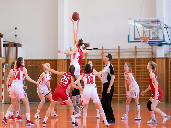 Chaussures de basketball Hummel 